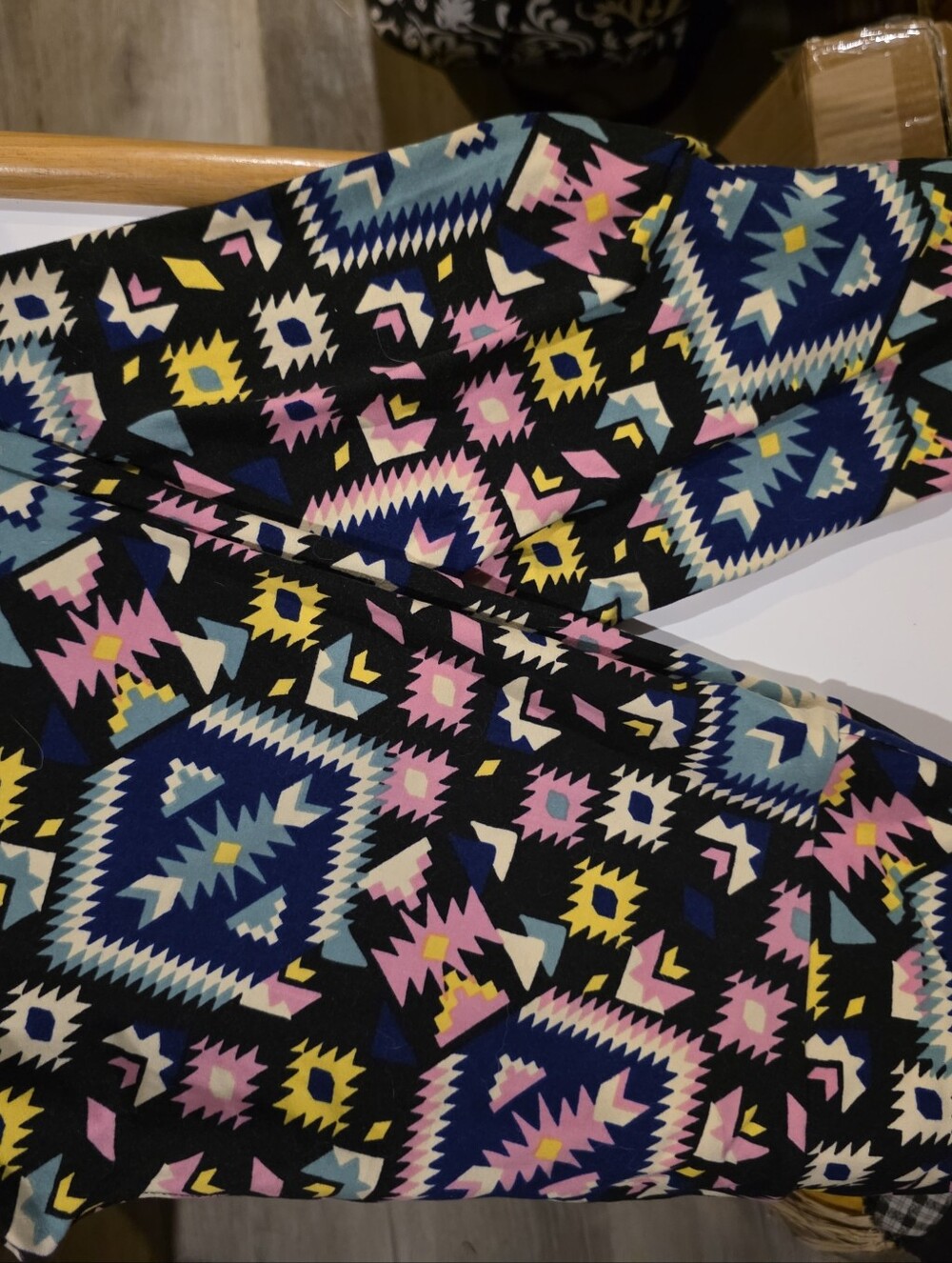 Lularoe Womens Black Geometric Print Leggings - Multi Color TC